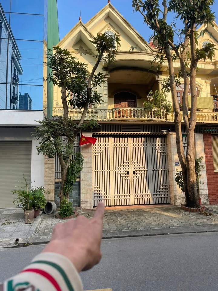 Nhà 2 tầng mặt đường Phan Kính, phường Hưng Phúc, TP Vinh - Cơ hội kinh doanh hiếm có!