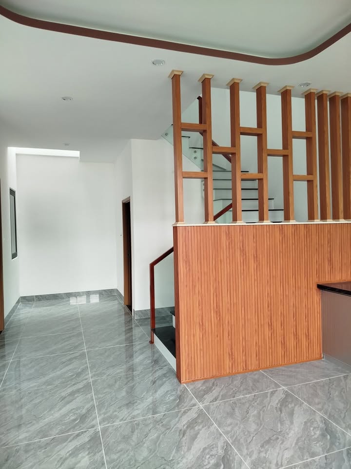 Nhà 2 tầng 80m² đường Lưu Quang Vũ, Ngũ Hành Sơn chỉ 4 tỷ - Vị trí hiếm, vào ở ngay!