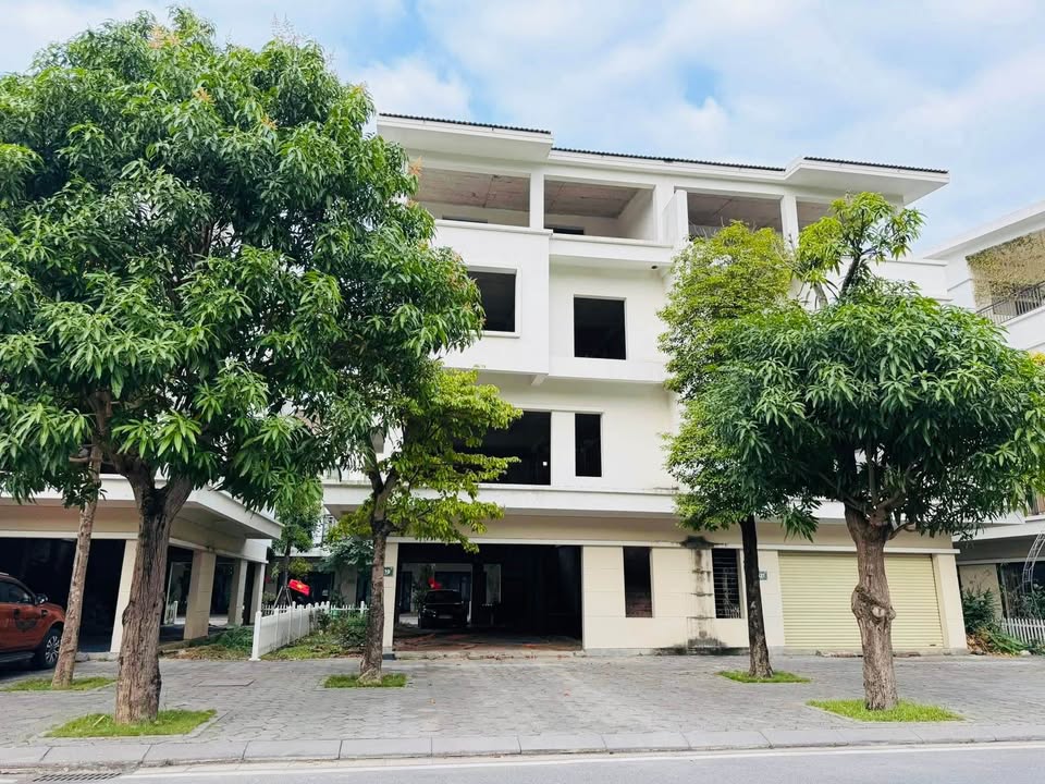 Townhouse Ecoriver Hải Dương 200m² giá 2x tỷ - Căn hộ độc đáo, view công viên