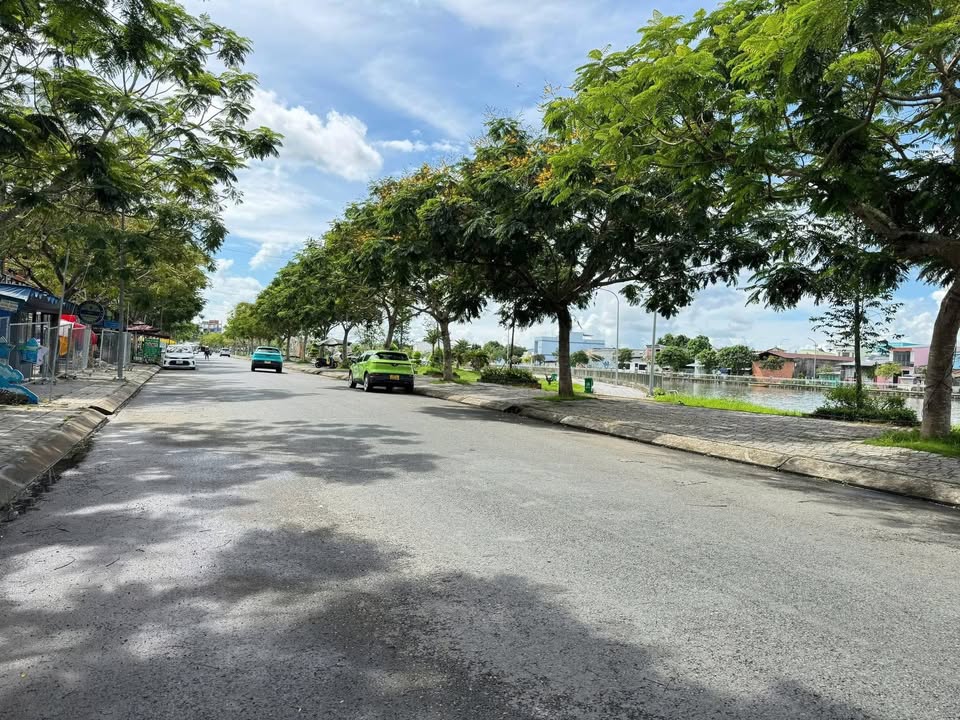 Đất nền biệt thự Vũ Đình Liệu, Ngã Bảy, 190m² giá 6.1 tỷ - Cơ hội đầu tư sinh lời!