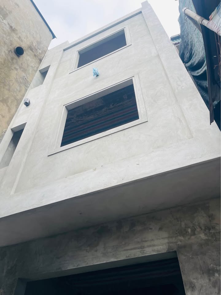 Nhà 3 tầng Quang Trung, TP Thái Bình 51m² chỉ 2.85 tỷ - Ô tô vào tận cửa!