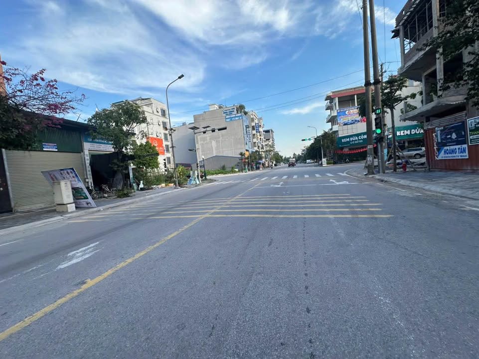 Nhà Mặt Tiền Lê Hồng Phong, Bắc Giang 170m² - Kinh Doanh Đắc Lợi