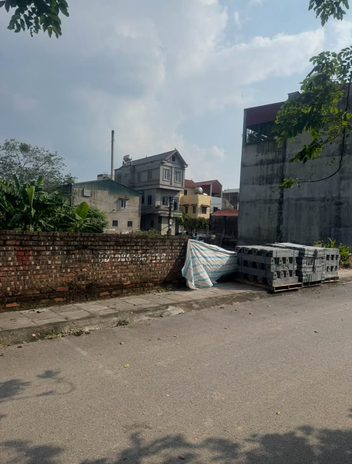 FrontHouse tại Lộc Hà, Đông Anh 80m² giá chỉ 7.5 tỷ - Đầu tư sinh lời cao!