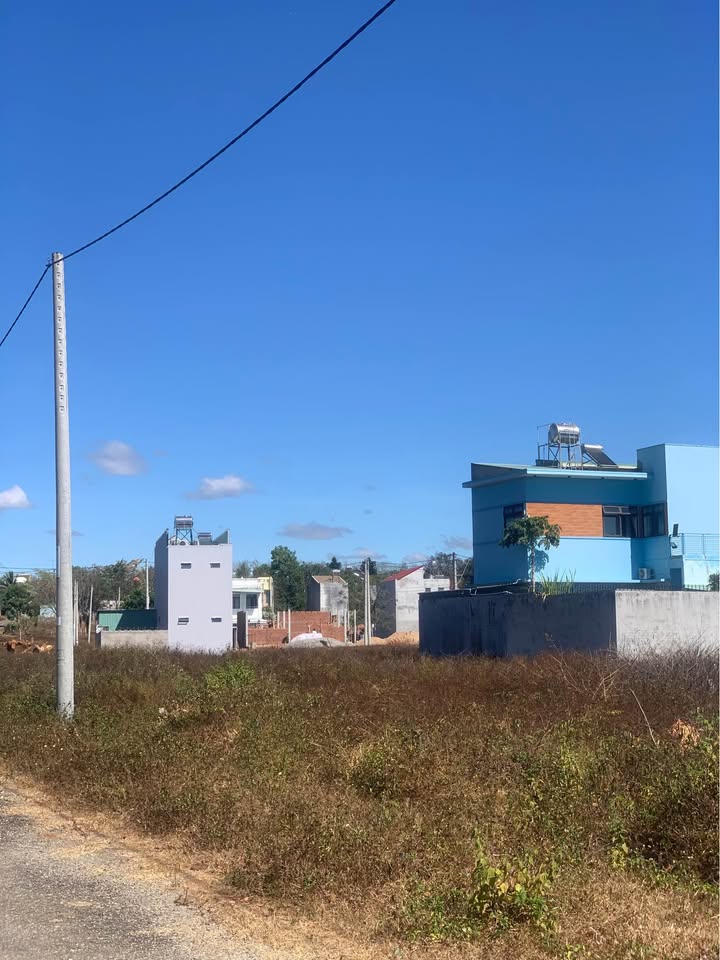 Đất thổ cư Phường Ngô Mây, TP Kon Tum 125m² - Vị trí đẹp, gần trường học!