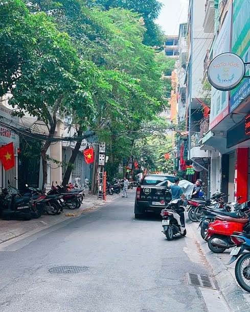 FrontHouse Thái Hà 42m² giá 21.8 tỷ - Kinh doanh đỉnh cao!