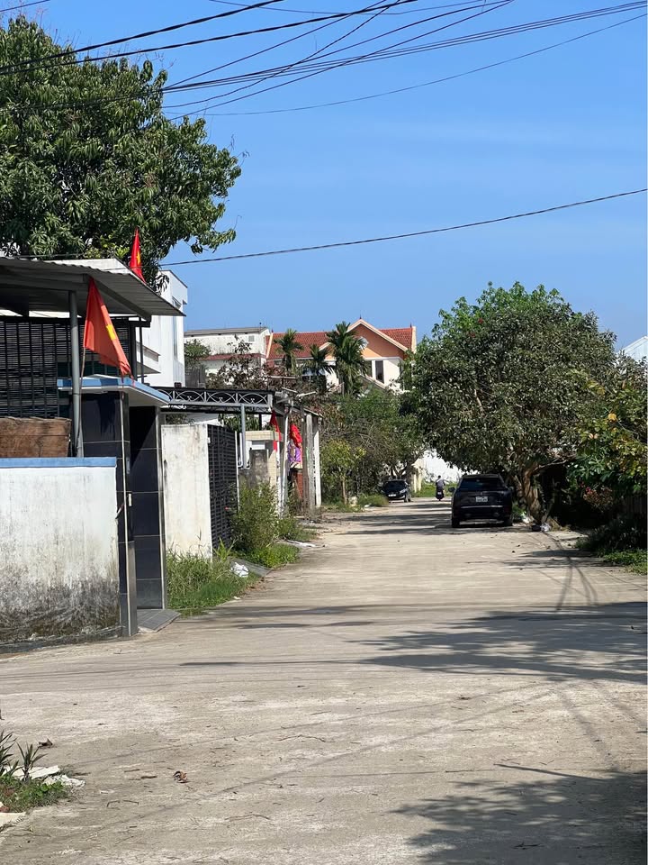 Đất nền Lại Thế, Phú Thượng 148m² giá 2.5 tỷ - Đầu tư sinh lời ngay!