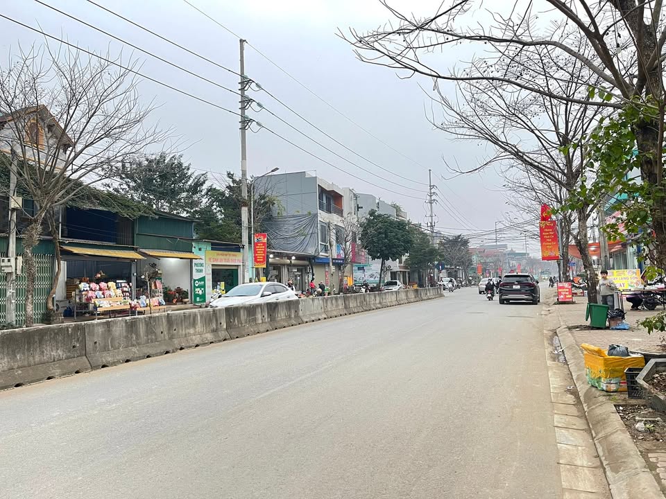 Đất nền Xã Bình Yên, Huyện Thạch Thất, 61m² giá 2.6 tỷ - Vị trí thuận lợi, tiện ích đầy đủ!