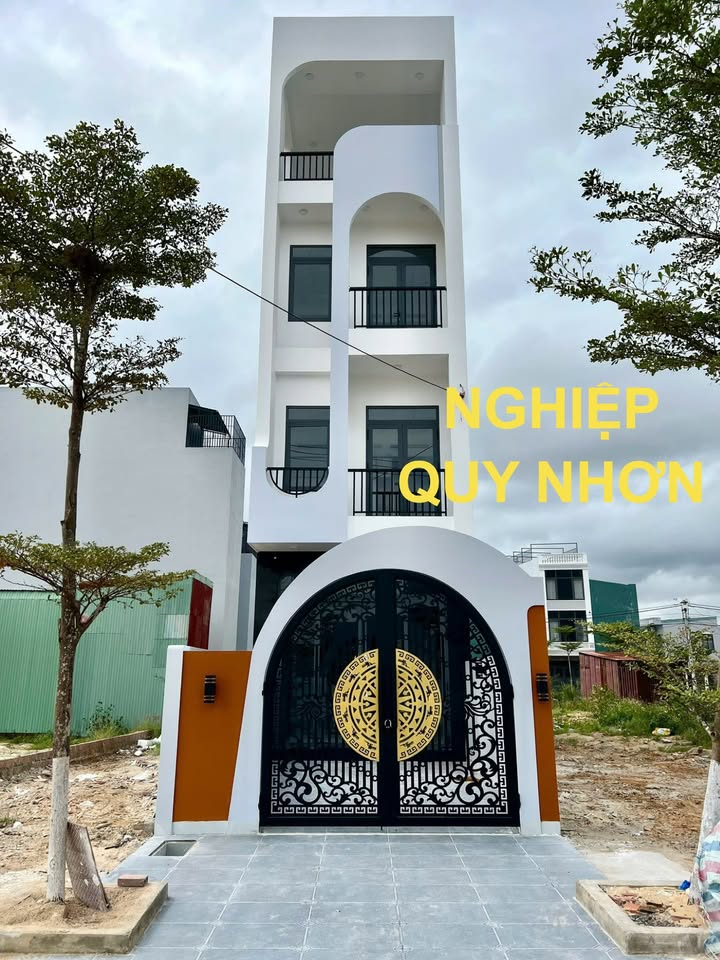 Nhà mặt tiền Hà Thanh, Đống Đa, 84m² giá 5.5 tỷ - Kinh doanh đắc địa!