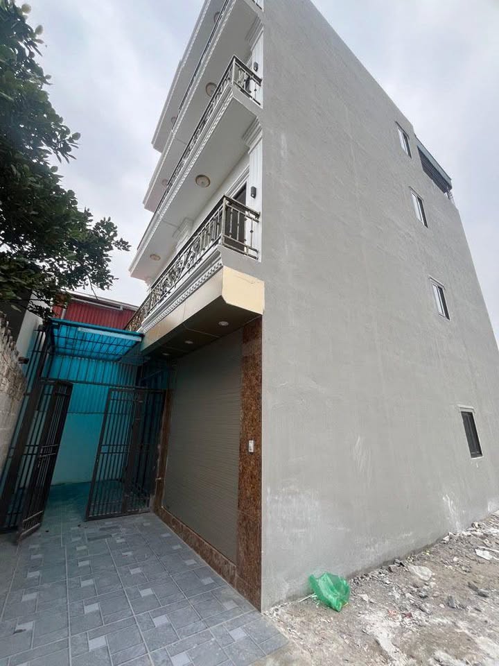 Nhà mới Ngõ Mỹ Thái 2, Huyện Thanh Trì, 47m² giá 5.9 tỷ - Thiết kế hiện đại, view thoáng sáng!