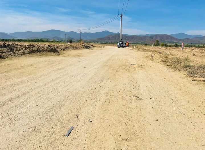 Đất nền huyện Ninh Phước 1000m² giá 100 triệu - Đầu tư sinh lời ngay!