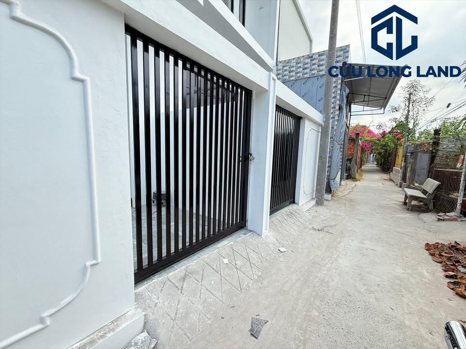 Nhà 1 trệt 1 lầu tại Bình Minh, 100m² giá chỉ 999 triệu - Cơ hội đầu tư hấp dẫn!