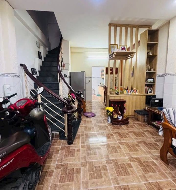 Nhà phố mặt tiền Lê Trọng Tấn, Tân Phú 48m² giá 3.6 tỷ - Kinh doanh tuyệt vời!