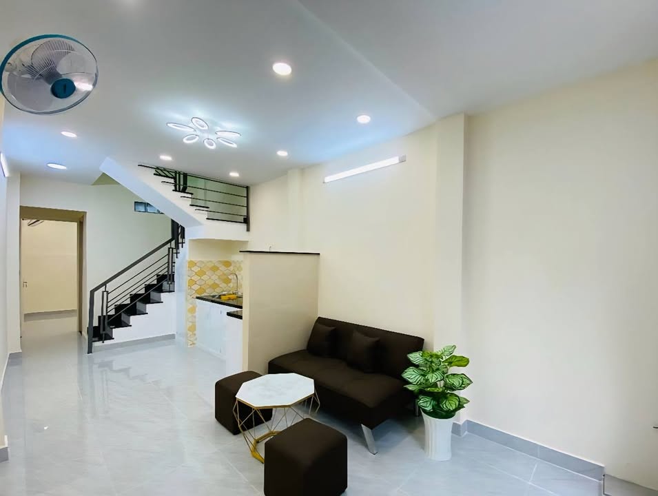 Nhà riêng Hẻm Phan Đăng Lưu, Quận Phú Nhuận 35m² giá 5 tỷ - Nhà mới chính chủ!