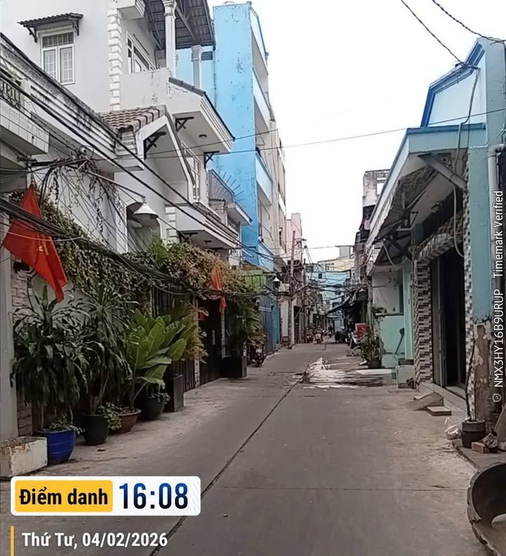 Nhà hẻm xe hơi Lạc Long Quân, Quận 11, 212m² - Vị trí trung tâm, giá tốt!