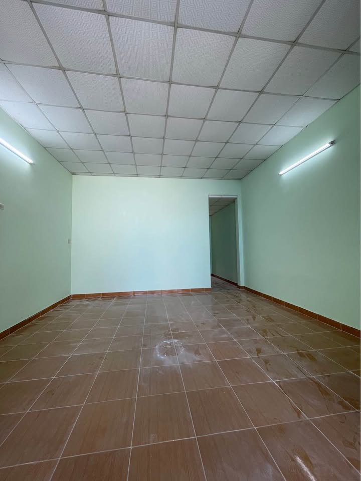 Nhà cấp 4 Thôn Tây, Vĩnh Phương 107m² giá 2.2 tỷ - Sổ hồng riêng chính chủ!