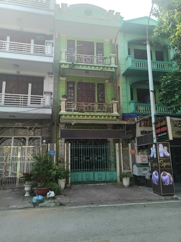 Nhà 3 tầng tại Bạch Đằng, Hồng Bàng, Hải Phòng 75m² giá 12 tỷ - Kiến trúc hiện đại, vị trí trung tâm