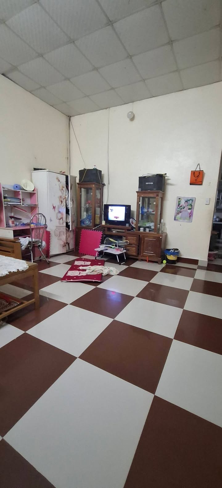 Nhà cấp 4 liền kề Phường Chiềng Lề 200m² giá chỉ 520 triệu - Cơ hội không thể bỏ lỡ!