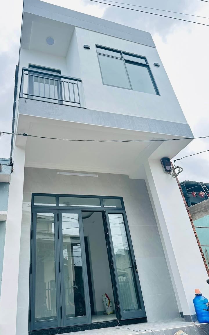 Nhà 2 tầng Phường An Mỹ 58m² giá 1.72 tỷ - Nhà mới cứng, sẵn sàng vào ở!