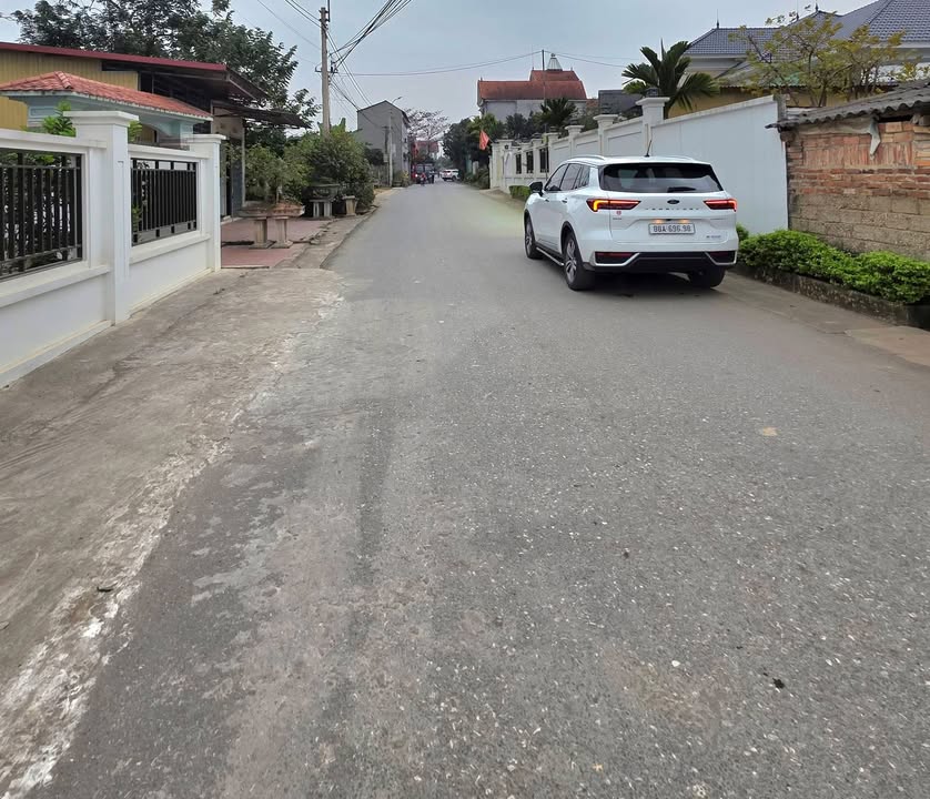 Đất nền thôn Tân Tiến, Xã Sơn Đông, 123m² - Gần TL305 thuận tiện đầu tư!