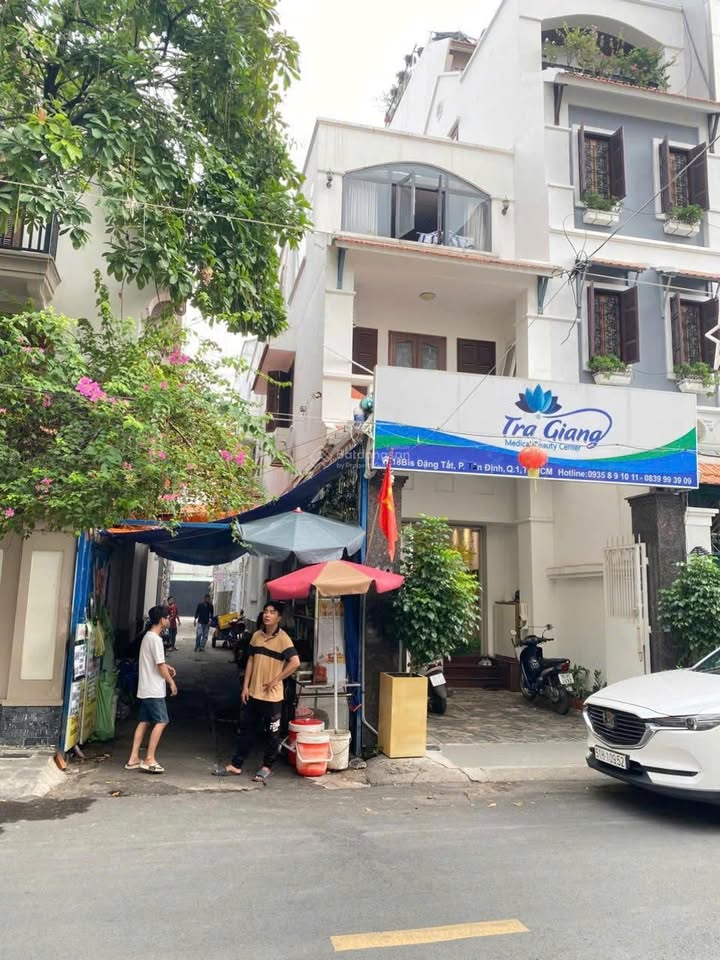 Nhà mặt tiền Đặng Tất, Phường Tân Định, Quận 1, 92m² giá 39 tỷ - Đầu tư sinh lời ngay!