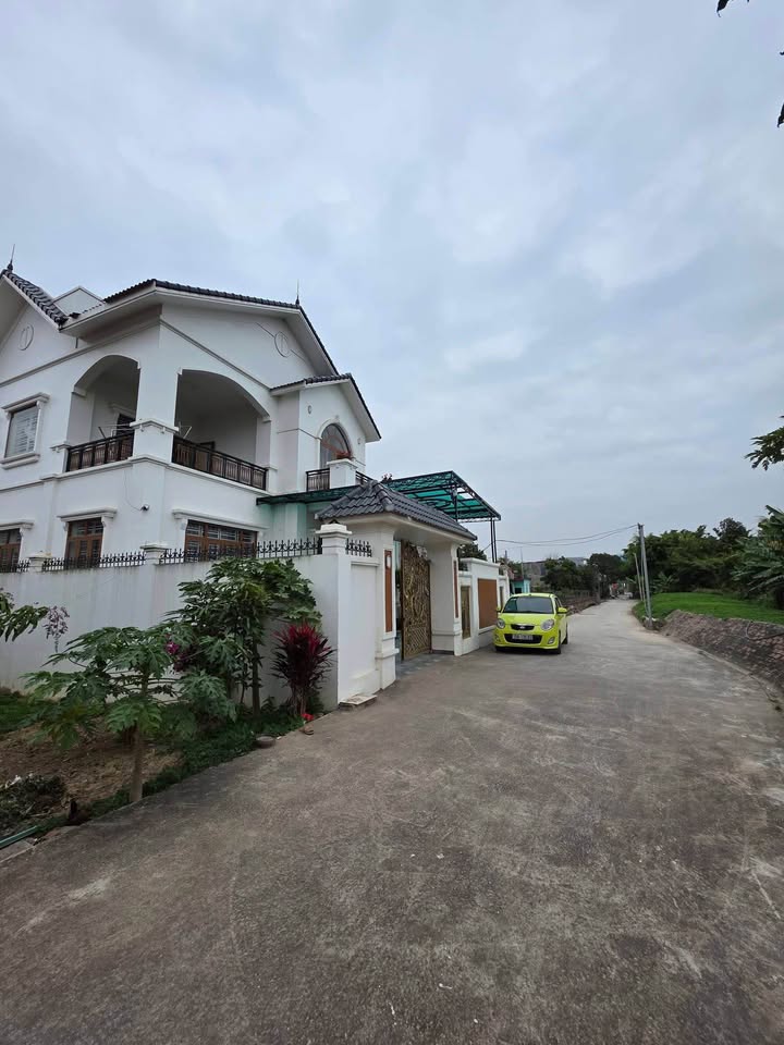 Nhà 3 Tầng 52m² Vinhome Tràng Cát giá 2.29 tỷ - Ô tô vào tận nhà!