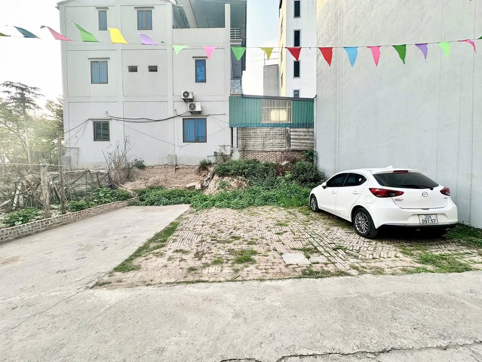 Đất phân lô Tân Tây Đô 38m² giá 6 tỷ - Gần mặt phố, ô tô vào tận nơi!