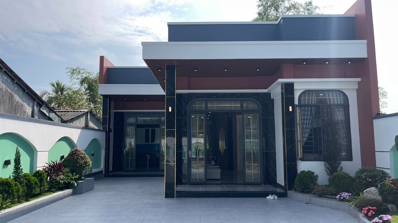 Nhà Villa Phước Hậu 373m² giá 4.5 tỷ - Không gian sống lý tưởng!