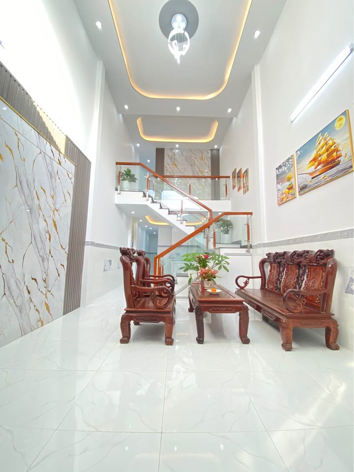 Nhà đất Hóc Môn 72m² giá 2.75 tỷ - Chính chủ, sổ đỏ riêng