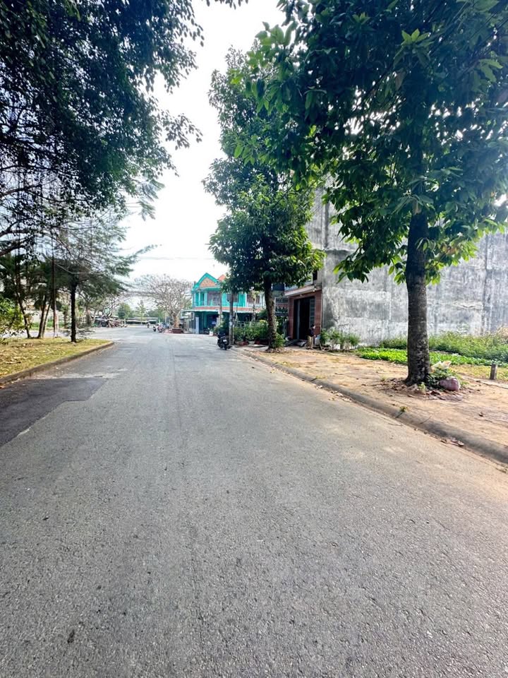 Đất mặt tiền KDC Lợi Bình Nhơn, Tân An 90m² giá 3.5 tỷ - Cơ hội đầu tư tuyệt vời!