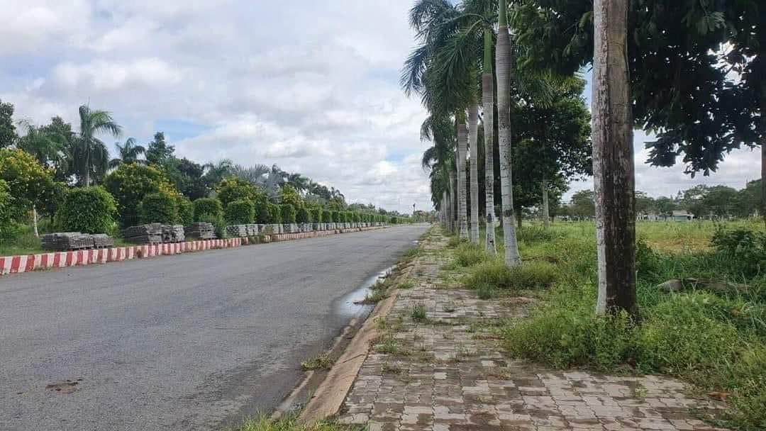 Shophouse mặt tiền đường số 8, Tân An - 240m² giá 8.5 tỷ - Cơ hội đầu tư sinh lời!