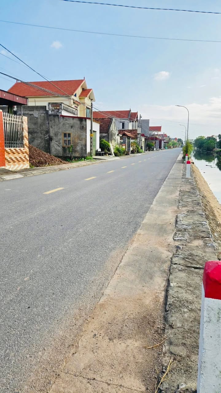 Đất Trục Xã Trực Thái 122m² giá chỉ 1.25 tỷ - Cơ hội vàng cho đầu tư!