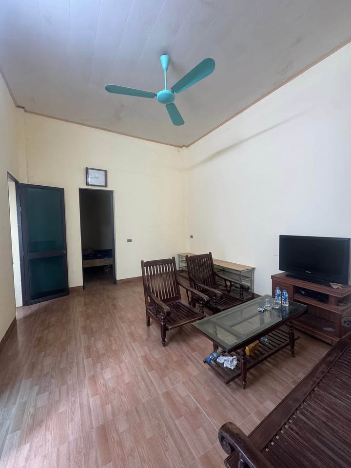 Nhà cho thuê tại Phường Quang Trung, TP Nam Định, 2 phòng ngủ giá 3 triệu - Tiện nghi đầy đủ, sẵn sàng vào ở!