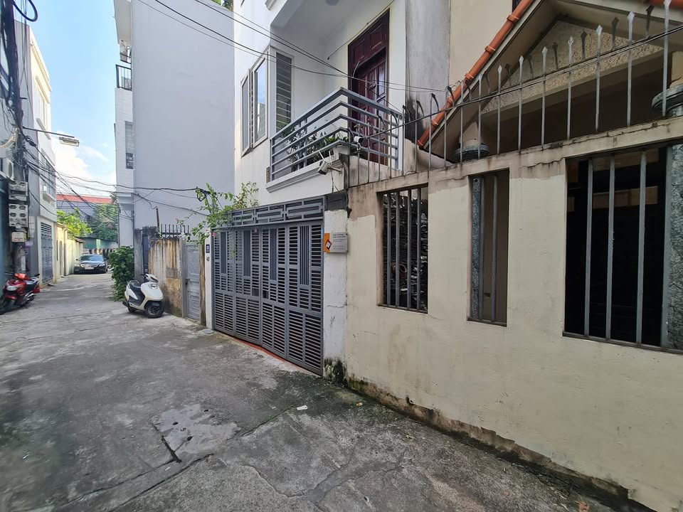 Đất Tây Mỗ 42m² giá 6.9 tỷ - Nhà C4 cho thuê, sẵn sàng giao dịch!