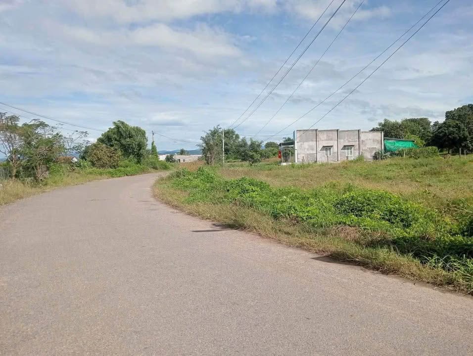 Đất thổ cư Nà Bồi, Hàm Đức 150m² giá 400 triệu - Giao dịch nhanh chóng!