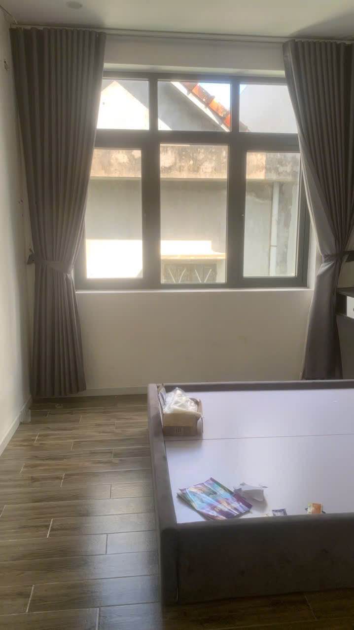 Nhà 3 tầng Hương Long, TP Huế 90m² giá 2.9 tỷ - Sân ô tô tận nhà!