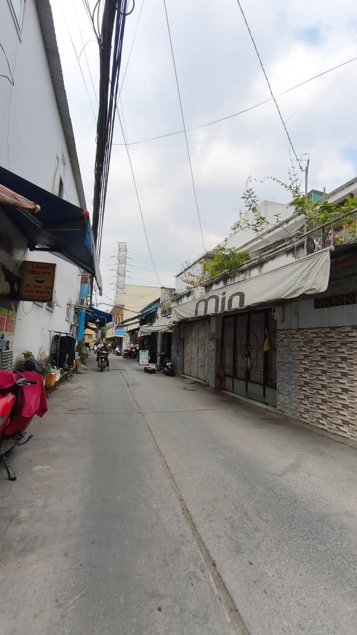 Nhà mặt tiền Bùi Tư Toàn, Bình Tân 51m² giá 6.6 tỷ - Đầu tư tương lai sáng!