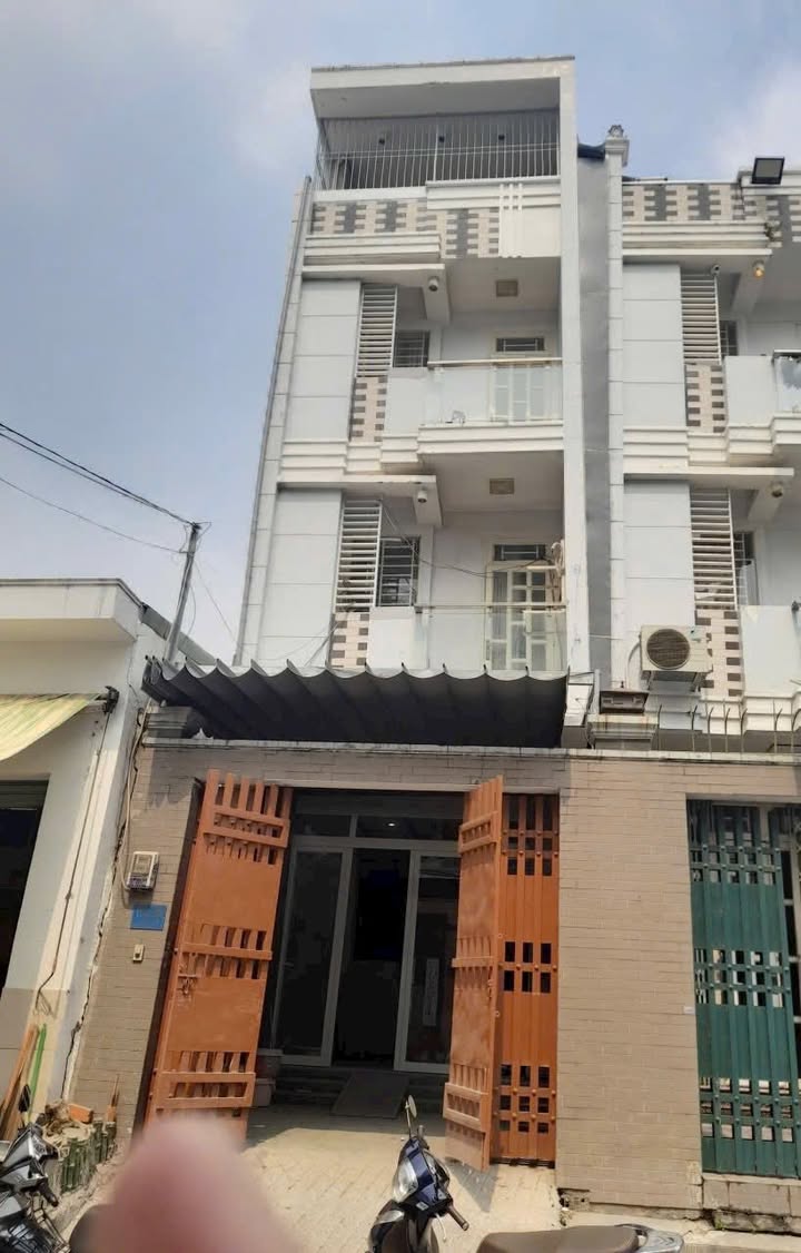 Nhà 3 tầng đường An Dương Vương, Quận Bình Tân, 72m², giá 6.8 tỷ - Đầu tư sinh lời ngay!