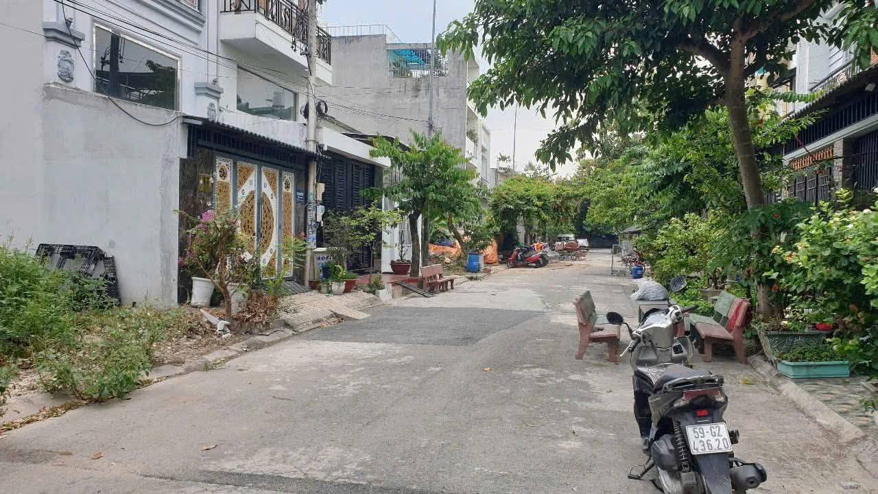 Đất thổ cư 108m² Khu dân cư Thành chu Sơn, Hóc Môn giá 4.5 tỷ - Sổ hồng chính chủ!