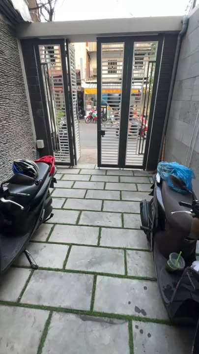 Nhà mặt tiền đường Tôn Thất Thuyết, Quận 4, 60m² giá 14 tỷ - Nội thất cao cấp, vào ở ngay!