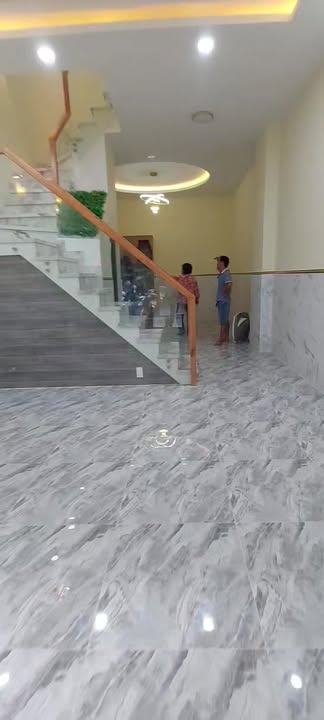 Nhà đẹp đường Vĩnh Hội, Quận 4, 40m² giá 12,4 tỷ - Sang trọng, vào ở ngay!