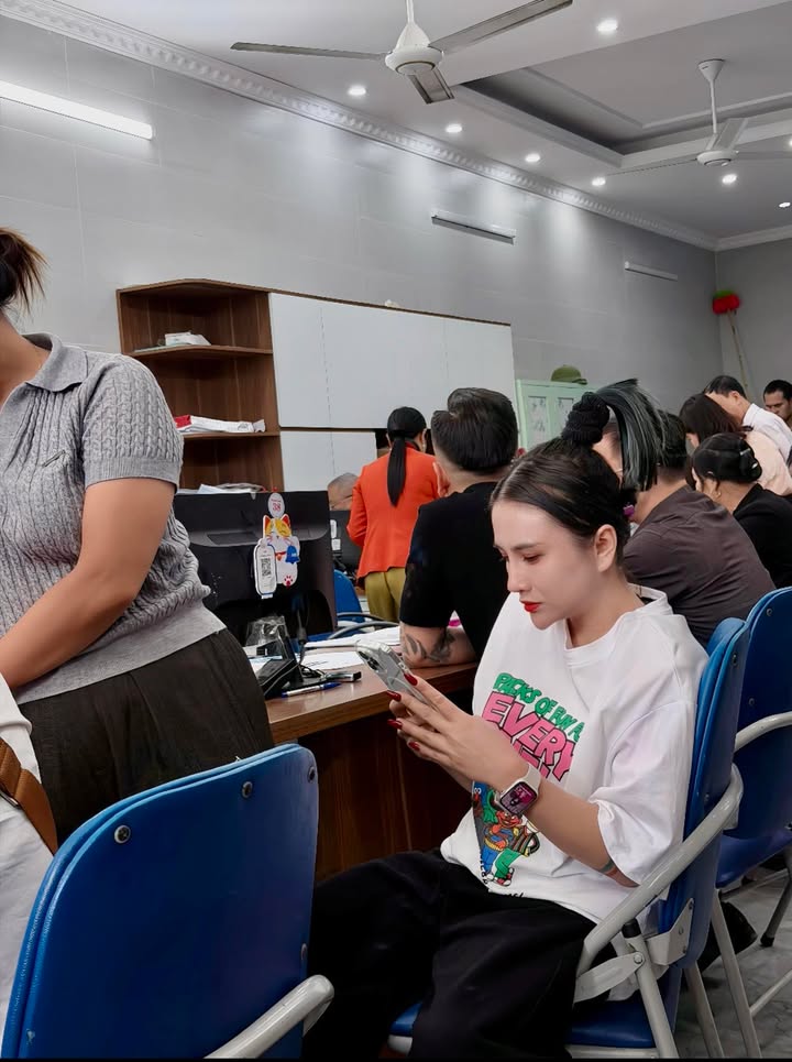 Nhà 3 tầng Phường Tăng Tiến, 90m² giá thỏa thuận - Sẵn sàng vào ở ngay!