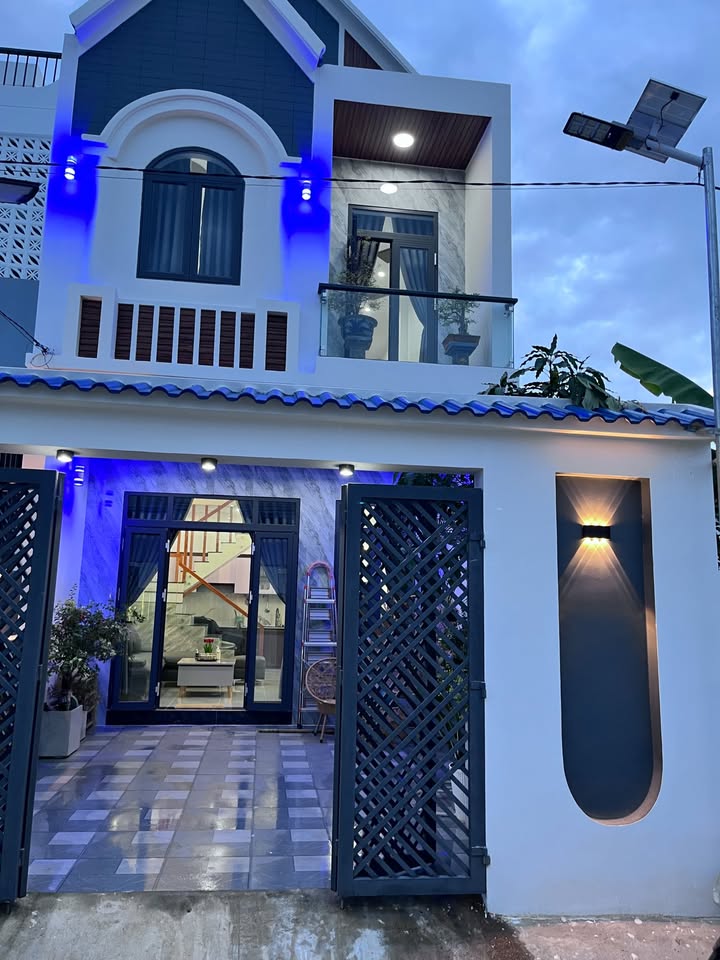 Nhà đẹp Diên Khánh 73.8m² giá 3.65 tỷ - Thiết kế Tân Cổ Điển sang trọng!