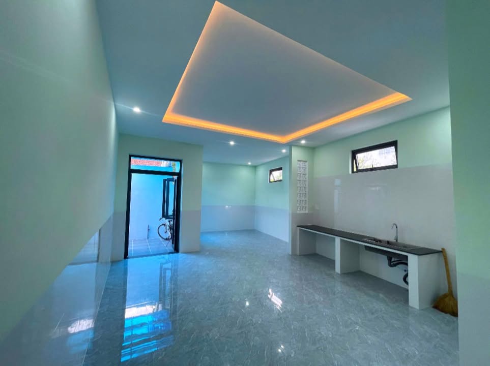 Nhà mới hẻm xe máy Lê Thành Phương Tuy Hòa 88m² giá 1.6 tỷ - Chính chủ bán gấp!