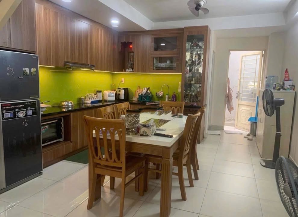 Nhà mặt tiền kinh doanh vải Phú Thọ Hòa, Tân Phú 66m² giá 15 tỷ - Đầu tư sinh lời ngay!