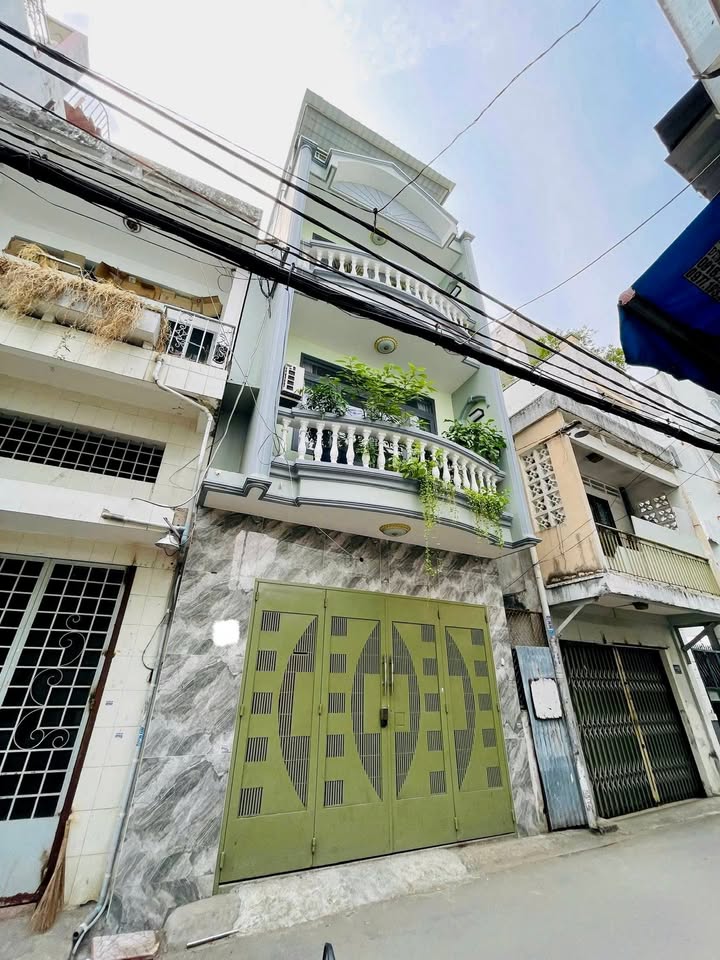 Nhà phố 4 tầng tại Bàu Cát, Tân Bình, 120m², giá 12 tỷ - Khu dân trí cao!