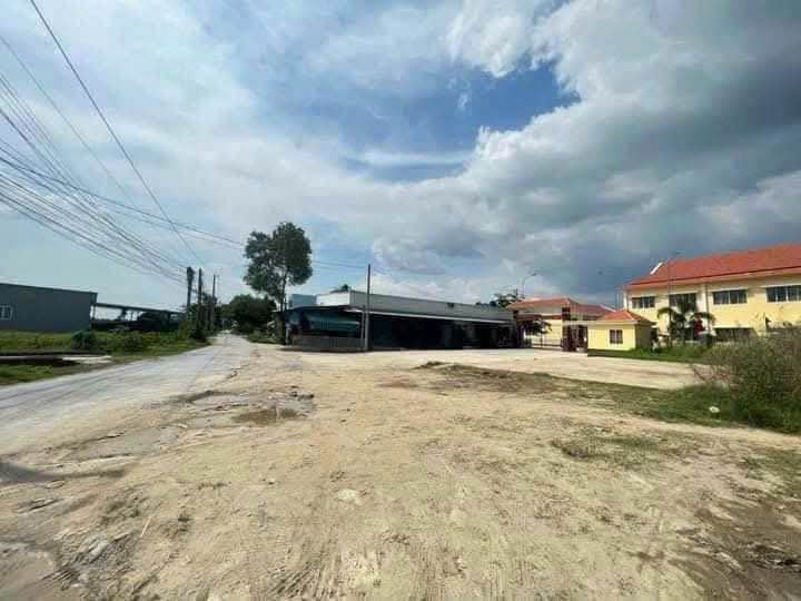 Nhà mặt tiền Nguyễn Văn Dương, Đức Hòa 167m² giá 1.75 tỷ - Đường mở rộng 10m!