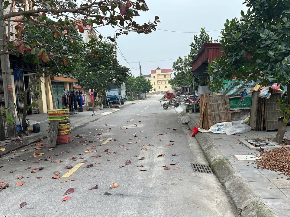 Đất nền KDCM Hồng Nam - TP Hưng Yên 100m² giá 2 tỷ - Đầu tư ngay!