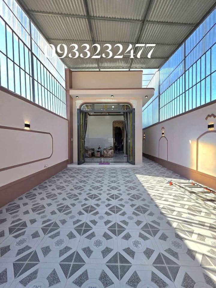 Nhà mới hoàn thiện tại Phường Long Hoa, Tây Ninh - Sẵn sàng vào ở ngay chỉ 1.649 tỷ!