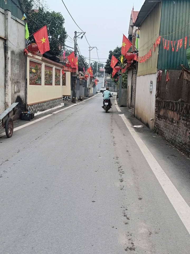 FrontHouse Huyện Hoài Đức 60m² giá 4 tỷ - Kinh doanh tốt ngay trục chính!