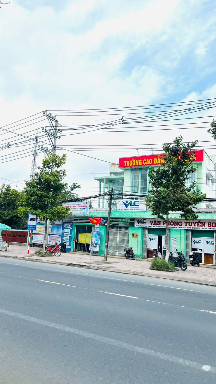 Mặt Tiền Đinh Tiên Hoàng, Vĩnh Long - Xưởng & Nhà 679m², 1x Tỷ